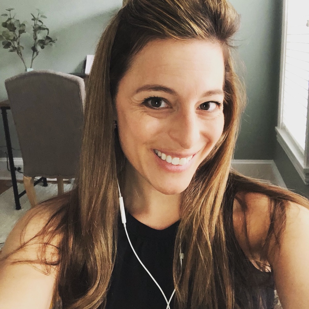 Meet your Posher, Lauren